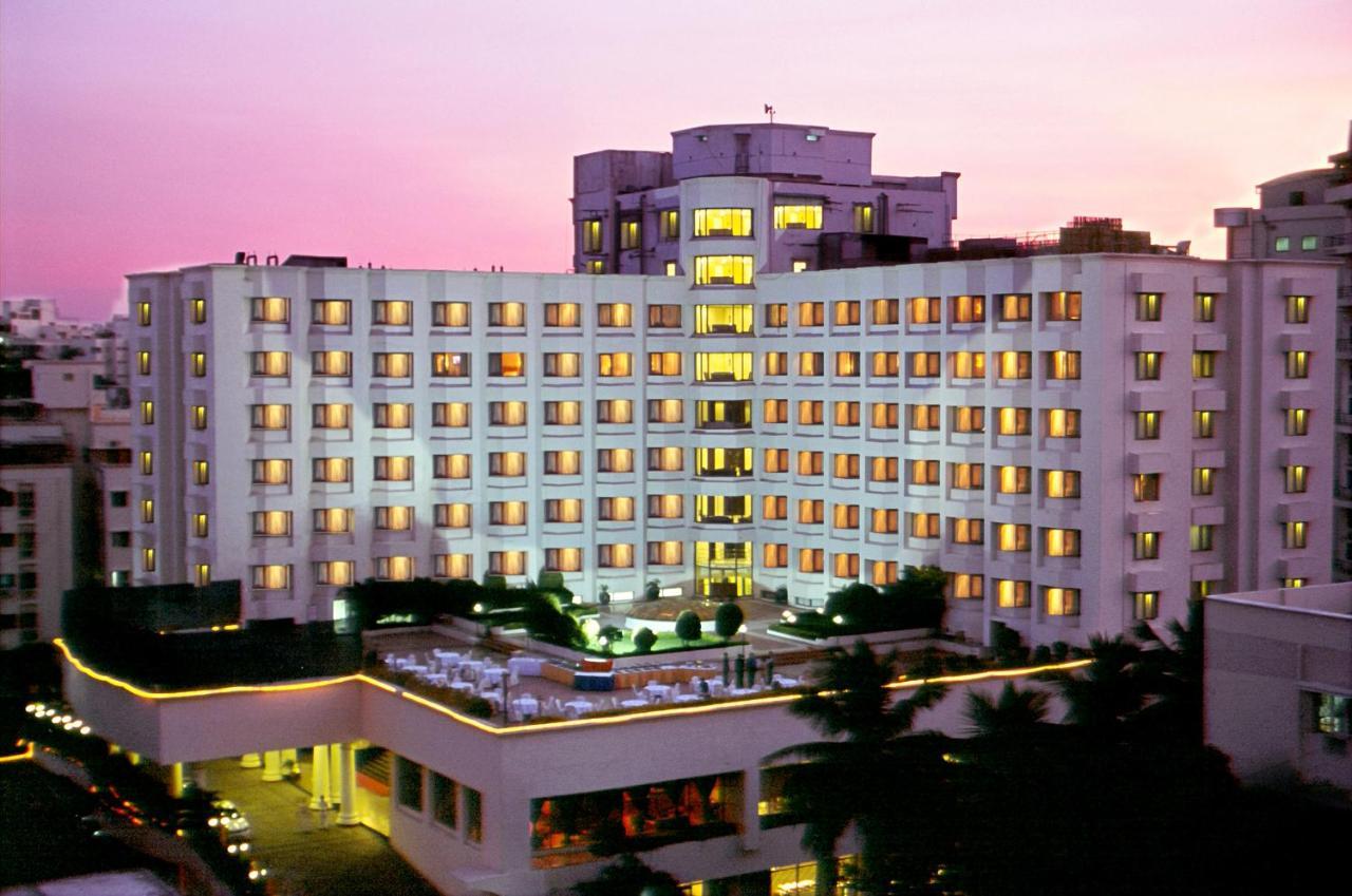 Katriya Hotel&Tower Hyderabad Exterior foto